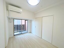 JR東海道・山陽本線 東淀川駅 徒歩6分の賃貸マンション 10階1LDKのリビング/ダイニング