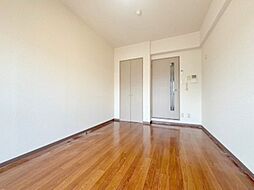 Osaka Metro御堂筋線 西中島南方駅 徒歩12分の賃貸マンション 5階1Kのリビング/ダイニング