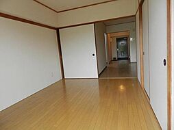 阪急箕面線 牧落駅 徒歩8分の賃貸マンション 3階3DKのリビング/ダイニング