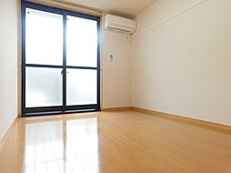 北大阪急行電鉄 千里中央駅 徒歩27分の賃貸アパート 1階1Kのリビング/ダイニング