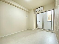 阪急宝塚本線 池田駅 徒歩6分の賃貸マンション 3階ワンルームのリビング/ダイニング