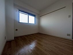 大阪モノレール本線 摂津駅 徒歩3分の賃貸マンション 4階2DKのリビング/ダイニング