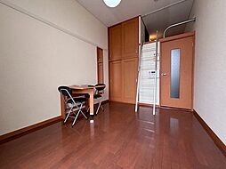 大阪モノレール本線 摂津駅 徒歩8分の賃貸マンション 2階1Kのリビング/ダイニング