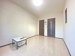 レオネクストBLOOM 2階1Kのリビング/ダイニング