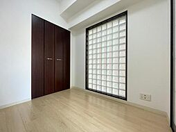 グランシス江坂 2階1LDKのリビング/ダイニング