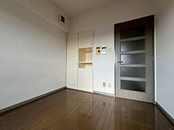 トーカン東淀川キャステール 8階1Kのリビング/ダイニング