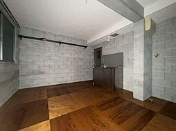 CINQ APPARTMENT 5階ワンルームのリビング/ダイニング