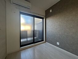 Buzz神崎川 1階1LDKのリビング/ダイニング