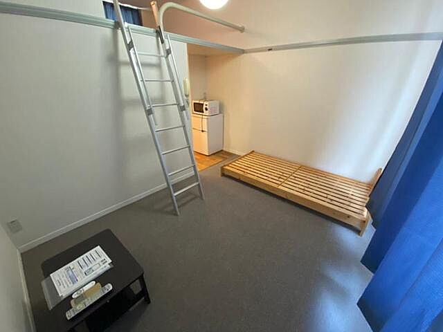 寝室