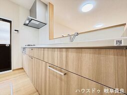 岐阜市岩井:キッチン