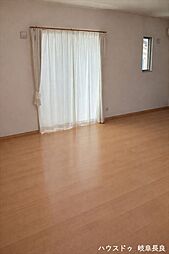 岐阜市旦島中町2丁目:リビング