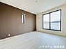 洋室：≪7帖≫主寝室におすすめの7帖洋室。収納家具やデスクも配置しやすく、自由なレイアウトを楽しめます。