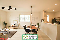 リビング/ダイニングの画像