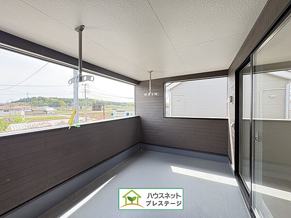 バルコニーを拡大表示