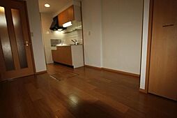 シャングリラE 1階2DKのリビング/ダイニング