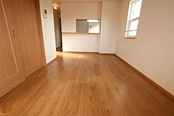 フローレンスIIA 2階2LDKのリビング/ダイニング