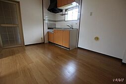 ブリーズコート 1階2DKのリビング/ダイニング