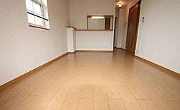 ヴィラ　エレガントＢ 2階2LDKのリビング/ダイニング