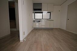 プレジールムラカミ 1階3DKのリビング/ダイニング