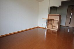 モナリエ・ユキ 2階1LDKのリビング/ダイニング