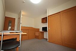 レオパレス三政荘 2階1Kのリビング/ダイニング