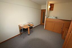 レオパレスフォレスター 2階1Kのリビング/ダイニング