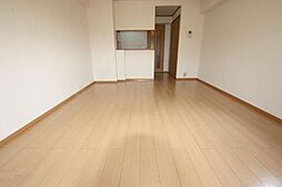 ジュピター・セト 1階1Kのリビング/ダイニング