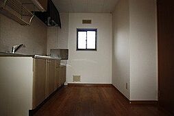 エステート三成B 2階2DKのリビング/ダイニング