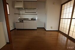 シティハイツエレガントE 1階2DKのリビング/ダイニング