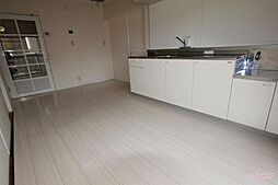 新涯マンション　A棟 2階2DKのリビング/ダイニング