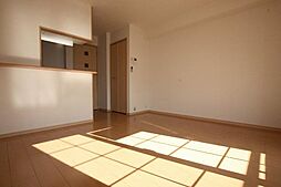 クレメント　Ｂ 2階1LDKのリビング/ダイニング