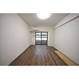 JR山陽本線 岡山駅 徒歩17分の賃貸マンション 8階1Kのリビング/ダイニング