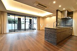 東京メトロ南北線 麻布十番駅 徒歩8分の賃貸マンション 3階1LDKのリビング/ダイニング