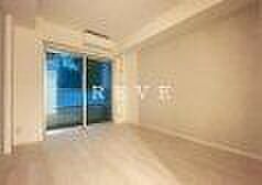 JR山手線 目黒駅 徒歩8分の賃貸マンション 地下1階ワンルームのリビング/ダイニング