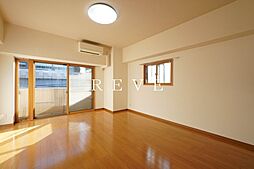 東京メトロ千代田線 乃木坂駅 徒歩10分の賃貸マンション 2階ワンルームのリビング/ダイニング