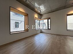 JR中央線 四ツ谷駅 徒歩8分の賃貸マンション 2階ワンルームのリビング/ダイニング