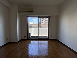 メルクマール御幸橋 2階1Kのリビング/ダイニング