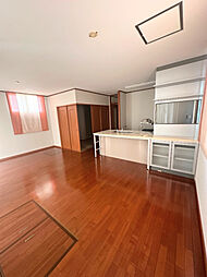 ルネス鶴見 4階3LDKのリビング/ダイニング