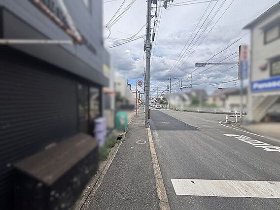 前面道路含む現...