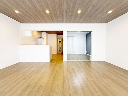 ◇フローリング貼替◇クロス貼替◇建具交換◇和室→洋室に変更