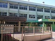 中学校 1900m 亀山中学校