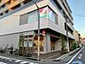 周辺：ヨークフーズ with（ウィズ） ザ・ガーデン自由が丘 西落合店（420m）