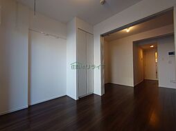 東京メトロ丸ノ内線 四谷三丁目駅 徒歩8分の賃貸マンション 5階1DKのリビング/ダイニング