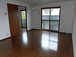 ジュネスK　A棟 102 1階2LDKのリビング/ダイニング