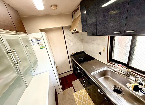 キッチンを拡大表示