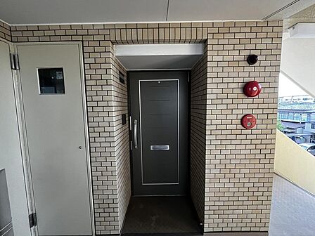 しっかりとした造りで、築年数を感じさせない印象