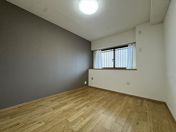 洋室を拡大表示