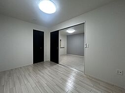 アヴェルラ・プラス 1階1LDKのリビング/ダイニング