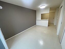 サンタ・アナ 2階1LDKのリビング/ダイニング