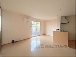 ウィット狐井 102 1階2LDKのリビング/ダイニング